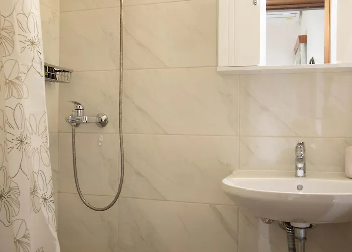 Cycladic Sea View Mansion Near The Castle